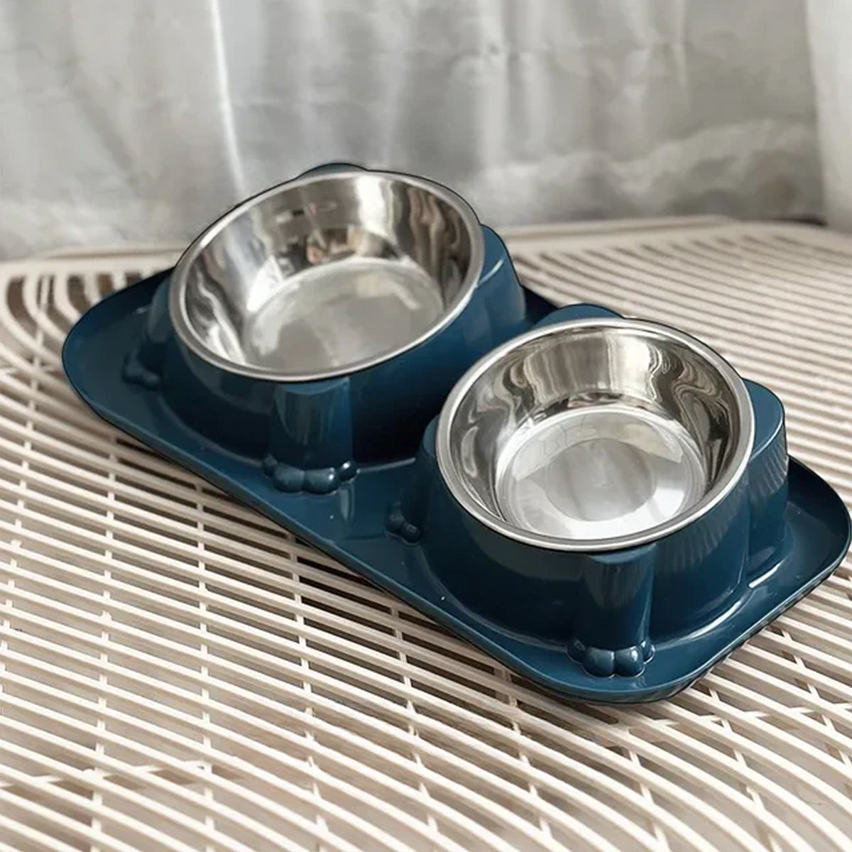 Stainless Steel Non-Slip Pet Food and Water Feeder
