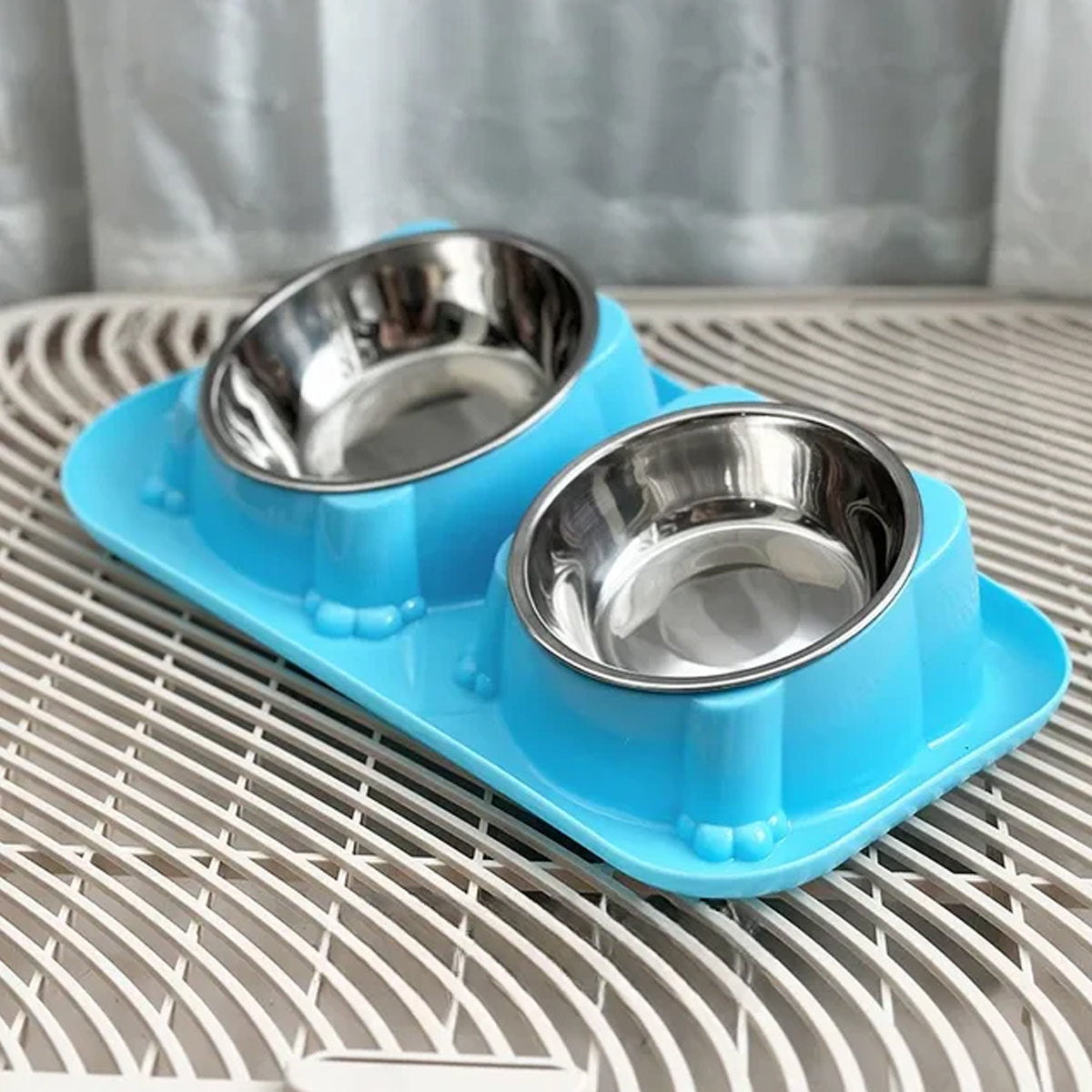 Stainless Steel Non-Slip Pet Food and Water Feeder